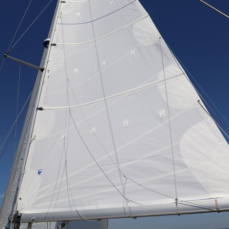 Le tissu Dacron croisière pour votre voile de bateau - Polyester en coupe  horizontale - Sails Concept